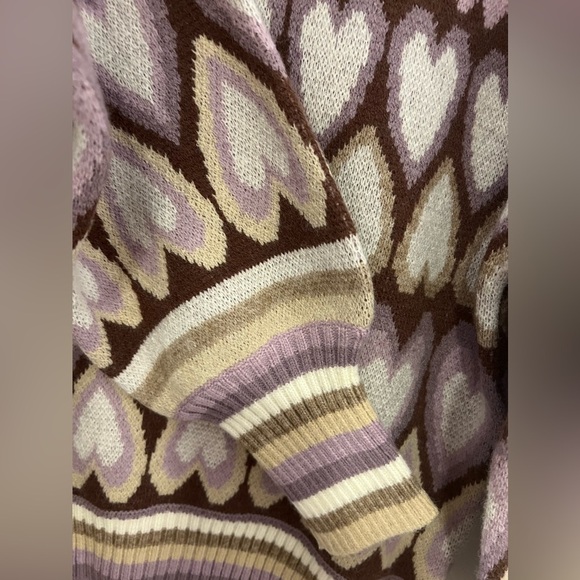 NWT, Listicle V DAY Full of Heart Mock Neck Puff Sleeve Knit Sweater - Picture 5 of 8